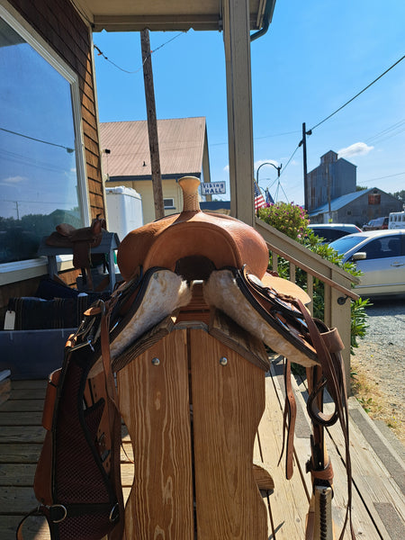 15" King Series Barrel Saddle