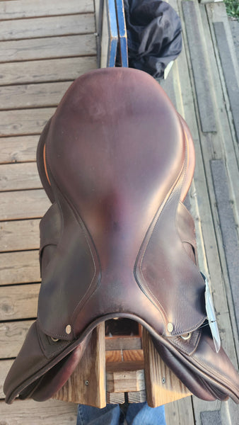 18" Antares Contact Jumping Saddle