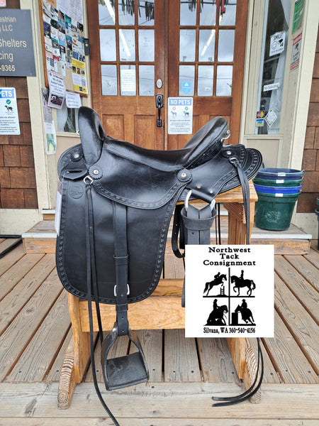 16" Imus 4Beat Endurance Saddle