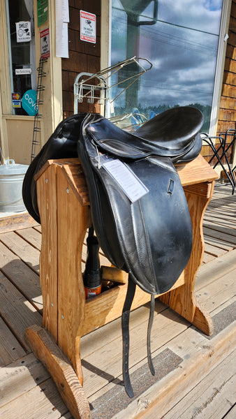 19" Courbette Lemetex Aristokrat Dressage Saddle