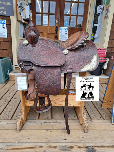 15.5" Simco Equitation Saddle