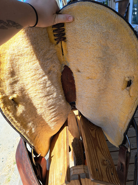ON TRIAL 15" Circle Y Arabian Western Trail Saddle