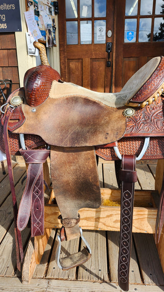 16" Double J Loftin Penner Saddle