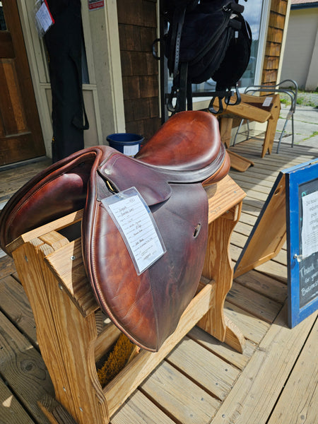 16.5" Collegiate Convertible Jump Saddle