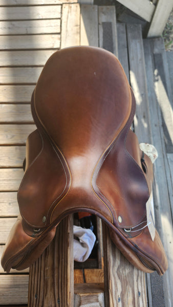 16.5" Luc Childeric Jumping Saddle