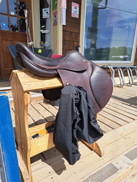 18" Dover Saddlery Circuit Close Contact Saddle