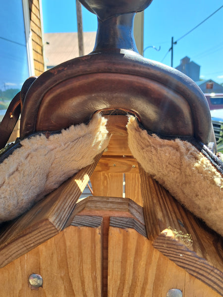 15" Keyston Western Saddle
