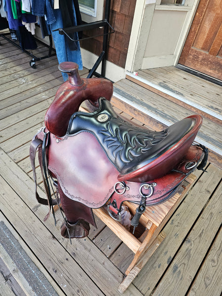 16.5" Tucker Black Mountain Western Trail Saddle