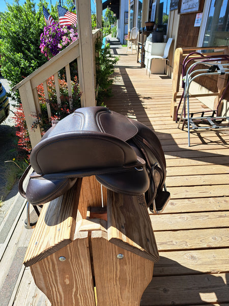 17.5" Wintec 500 All Purpose English Saddle