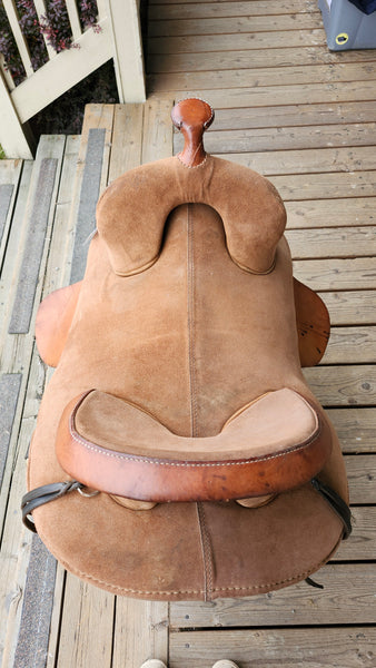 18" Bob Marshall Treeless Trail Saddle