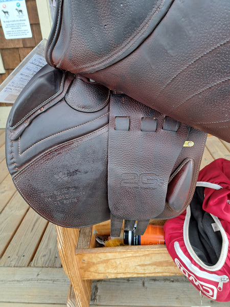 17.5" CWD 2Gs Mademoiselle Jump Saddle