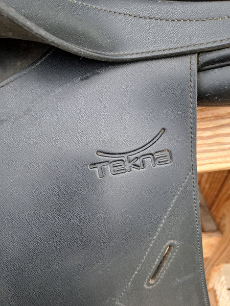 17.5" Tekna S-Line Synthetic Dressage Saddle