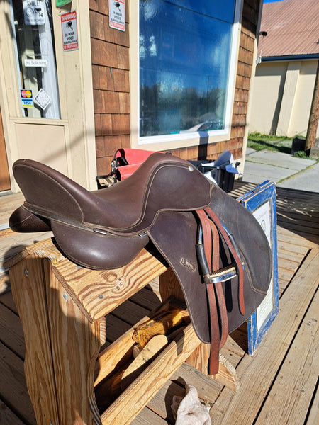 17" Wintec 500 All Purpose English Saddle
