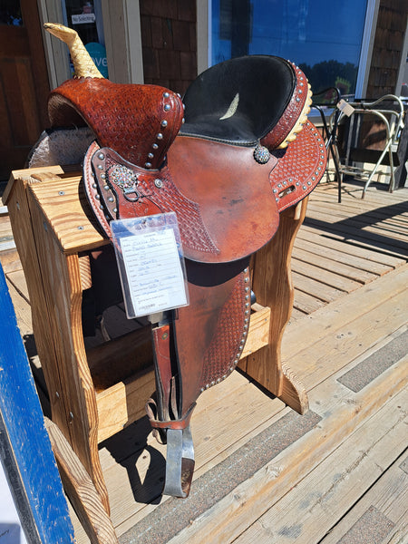 15" Circle M Barrel Saddle