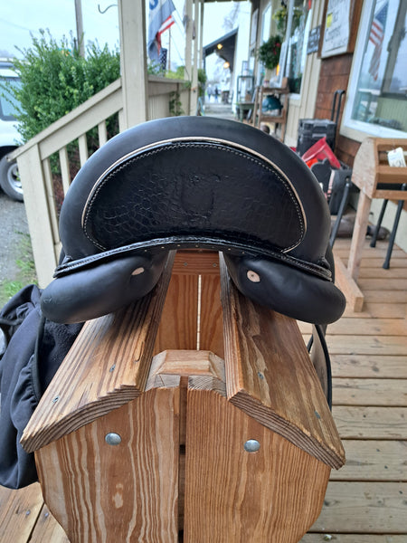 ON TRIAL 17.5" Custom Greg Allan Dressage Saddle