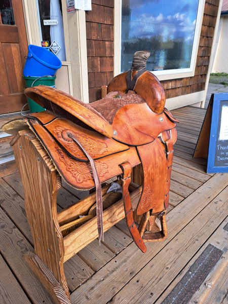 16" Saddle King Rope / Ranch Saddle