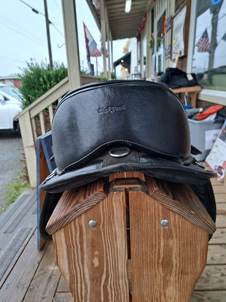 16" Black Forest Aspen Treeless Saddle