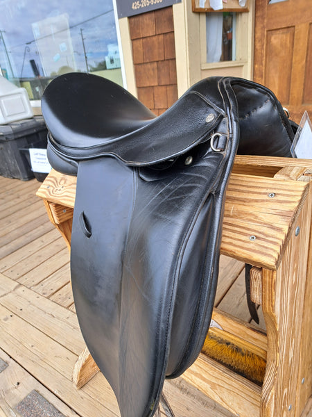 17.5" Klimke Miller Dressage Saddle