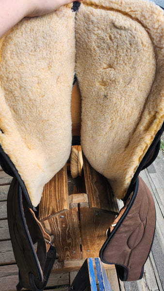 17" Big Horn Synthetic Western Saddle