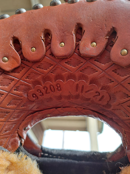 14" Double J Pozzi Pro Racer Barrel Saddle