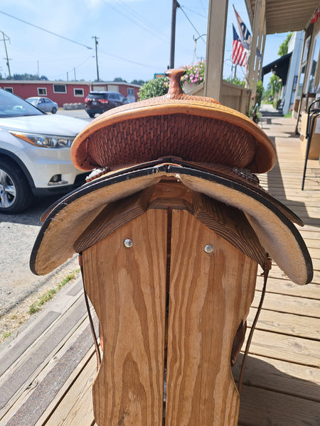 16" Hereford Tex Tan All Around Western Saddle