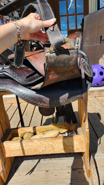 16" Ortho-Flex Caliente Saddle