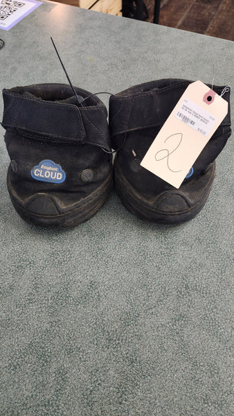 ON TRIAL Size 2 Easyboot Cloud Pair