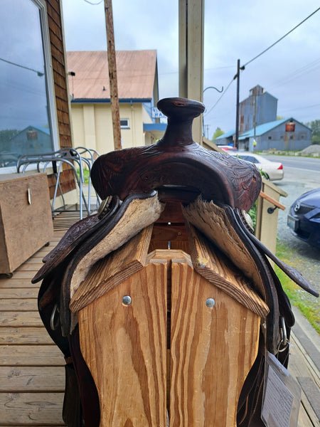 15.5" Simco Equitation Saddle