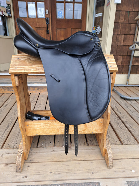 17.5" Klimke Dressage Saddle