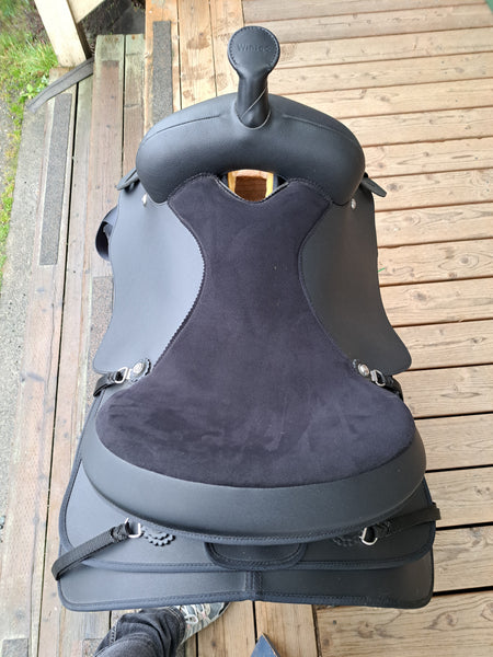 16" Wintec Western Trail Saddle