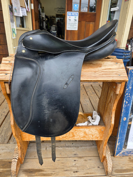 16.5" Passier Antares Dressage Saddle