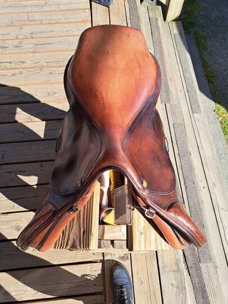17" Pessoa The Eq Jumping Saddle