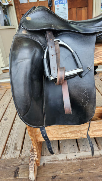 18" Prestige Dressage 2000 Dressage Saddle