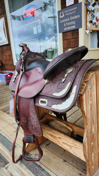 15.5" Circle Y Equitation Show Saddle Package