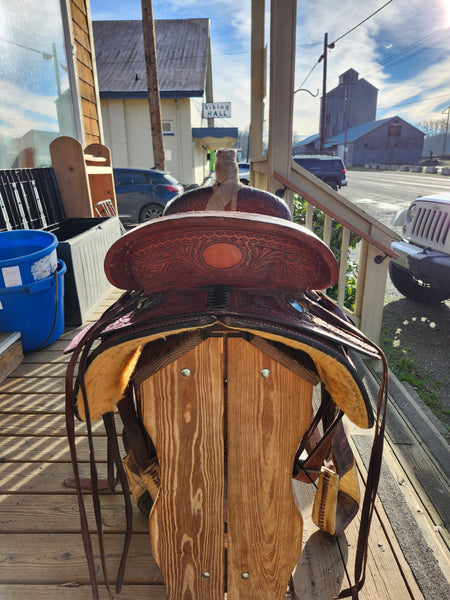 16.5" Western Ranch Roper Saddle