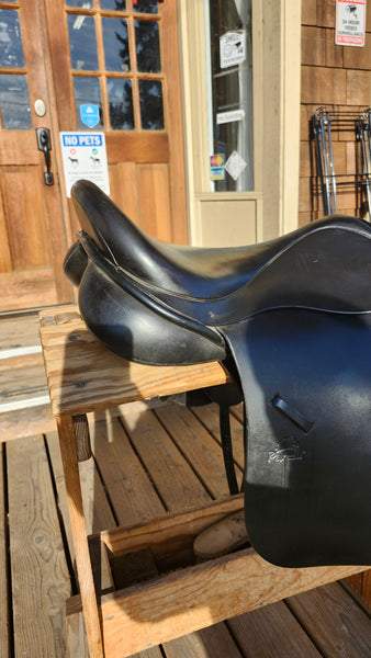 18" Parelli Fluidity General Purpose Saddle