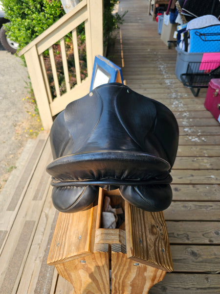 17.5" JRD Custom Dressage Saddle