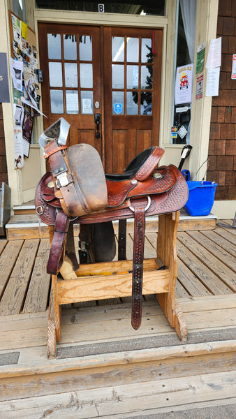 16.5" Diamond Barrel Saddle