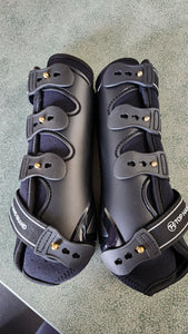 Medium NEW Crossfire Collection Hard shell Support boot