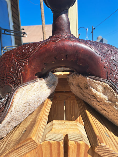 16" Circle Y Park & Trail Western Saddle