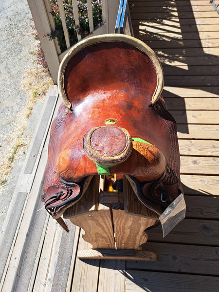 15.5" Circle T Wade Ranch Western saddle