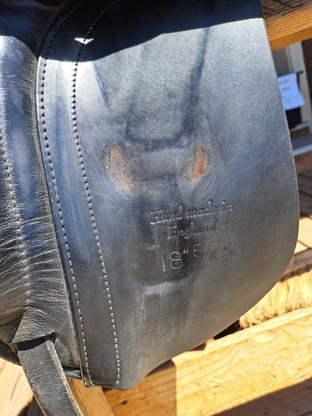 18.5" Borne Dressage Saddle