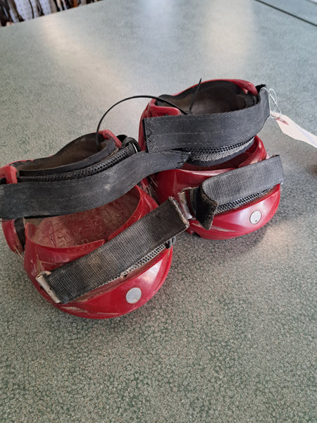 125x115 Renegade Viper Shield Hoof Boot Pair