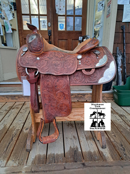 15.5" Bobs Custom Show Saddle