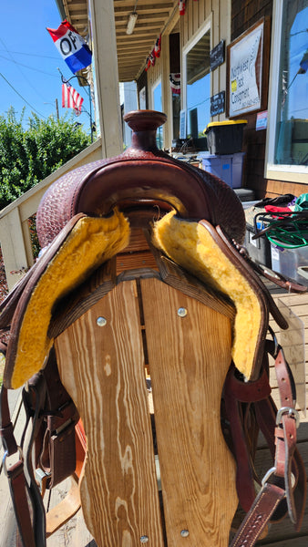 ON TRIAL 17" Crates Supreme Western Trail Saddle