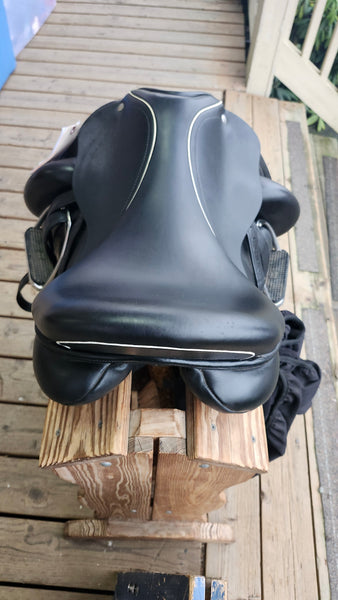 17.5" Custom Gemini R Dressage Saddle