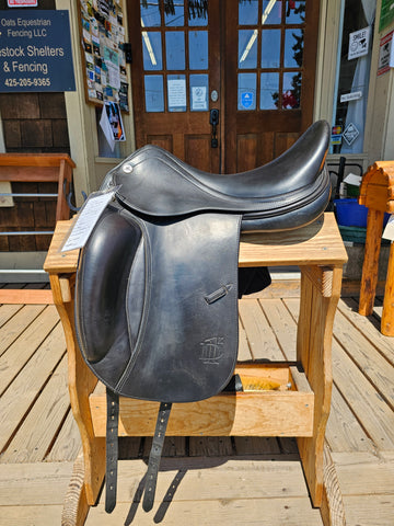 17" Prestige D1 Dressage Saddle