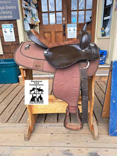 16" Synthetic Western Saddle