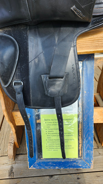 18" Hidalgo Chicago Dressage Saddle