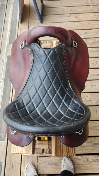 Steele Mountaineer Endurance Saddle